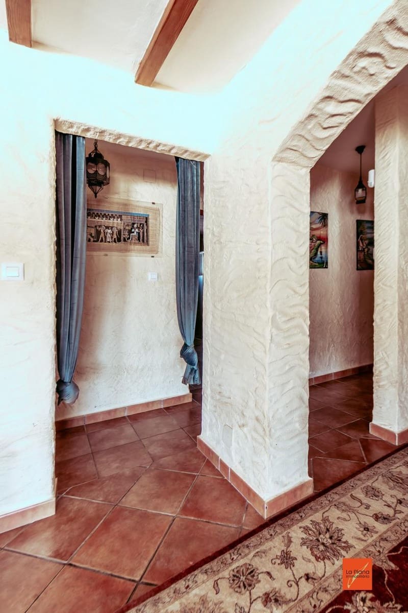 2 soveværelse Villa til salg i Ulldecona med swimmingpool - € 292.000 (Ref: 8131035)