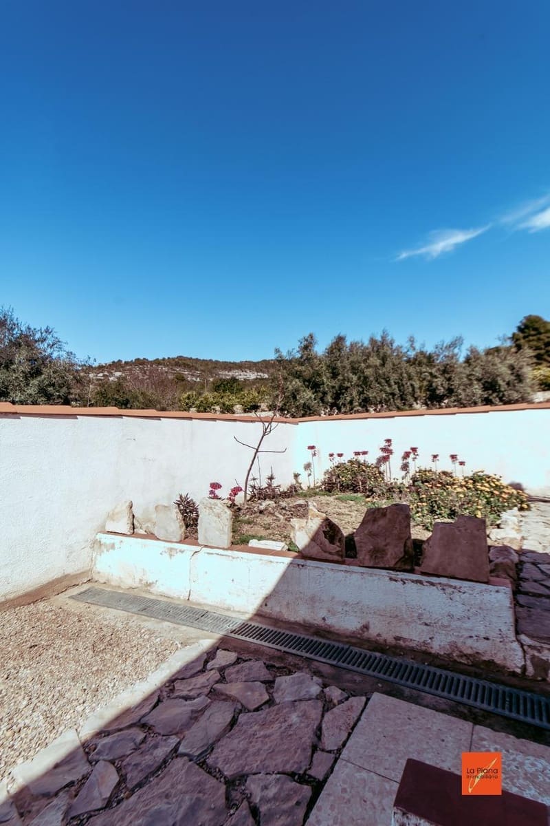 2 soveværelse Villa til salg i Ulldecona med swimmingpool - € 292.000 (Ref: 8131035)