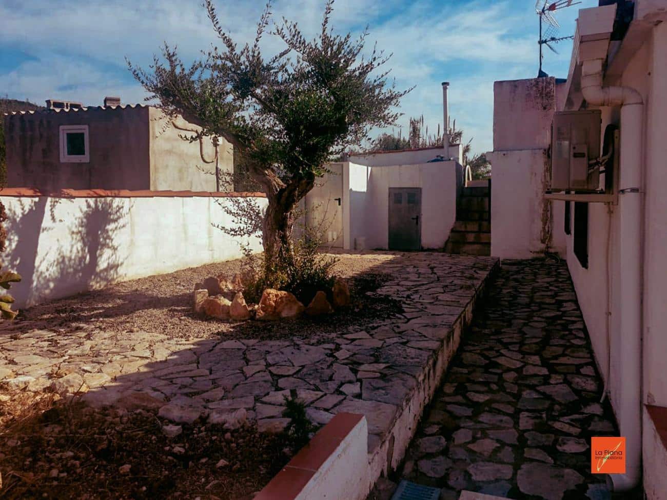 2 soveværelse Villa til salg i Ulldecona med swimmingpool - € 292.000 (Ref: 8131035)