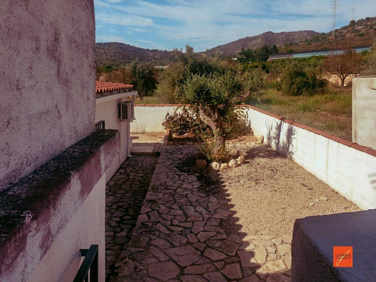 2 soveværelse Villa til salg i Ulldecona med swimmingpool - € 292.000 (Ref: 8131035)