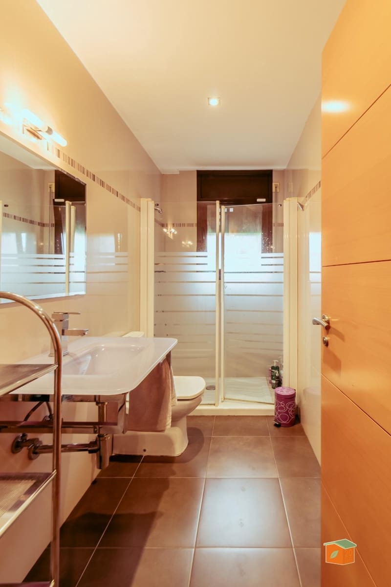 4 soveværelse Villa til salg i Santa Barbara med garage - € 345.000 (Ref: 8189532)