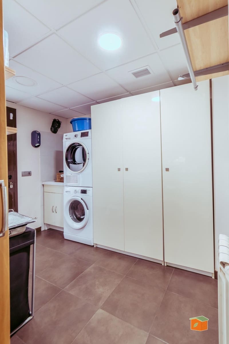 4 soveværelse Villa til salg i Santa Barbara med garage - € 345.000 (Ref: 8189532)