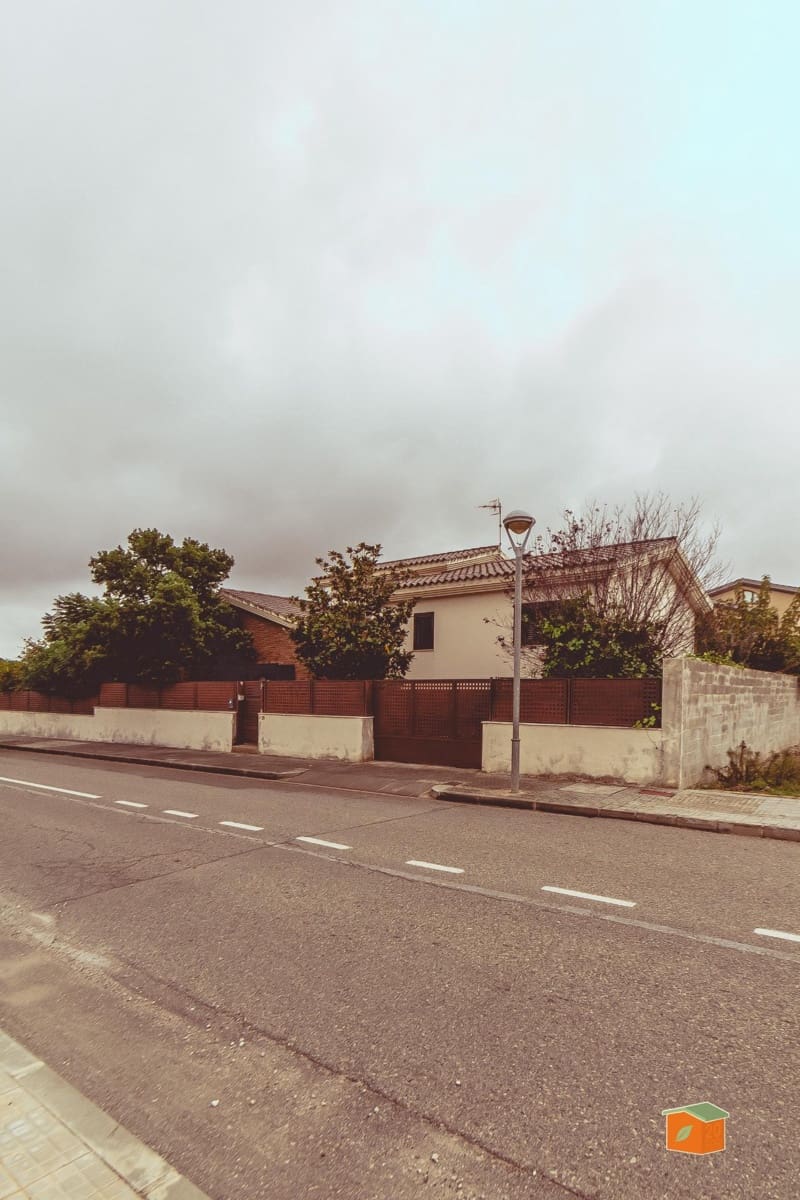 4 soveværelse Villa til salg i Santa Barbara med garage - € 345.000 (Ref: 8189532)