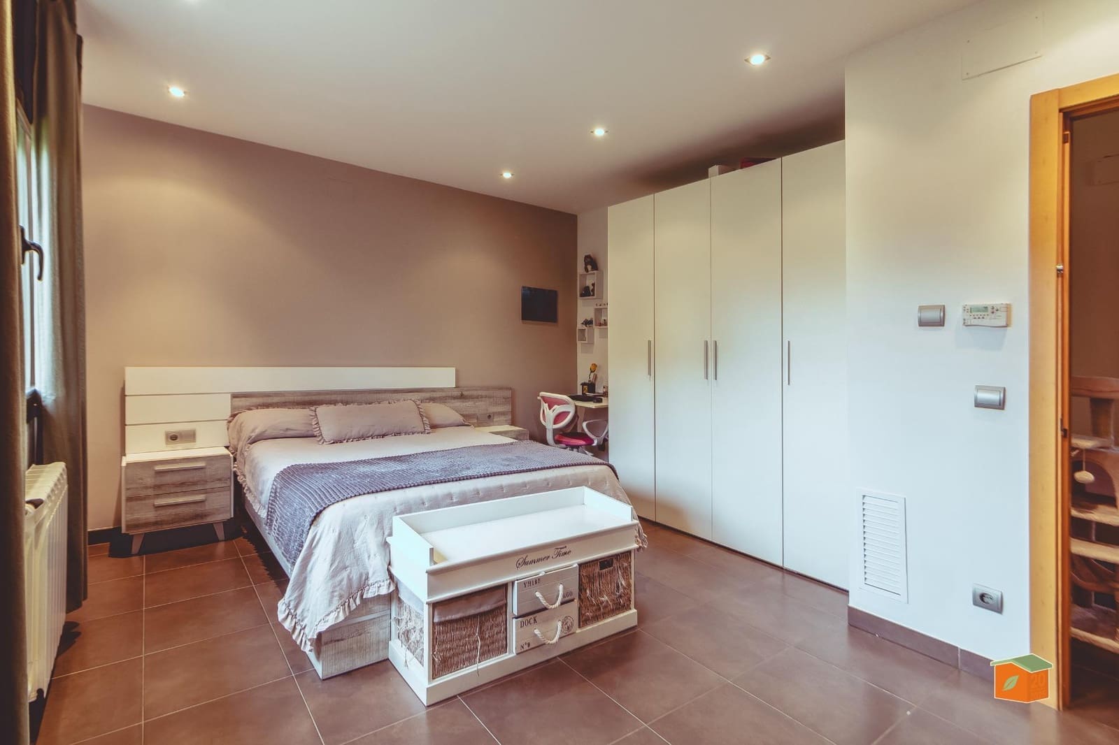 4 soveværelse Villa til salg i Santa Barbara med garage - € 345.000 (Ref: 8189532)