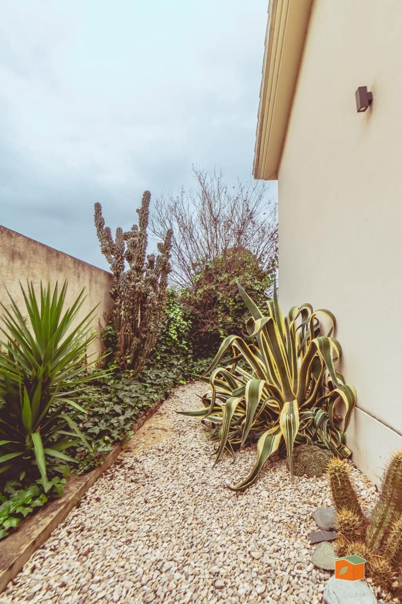 4 soveværelse Villa til salg i Santa Barbara med garage - € 345.000 (Ref: 8189532)