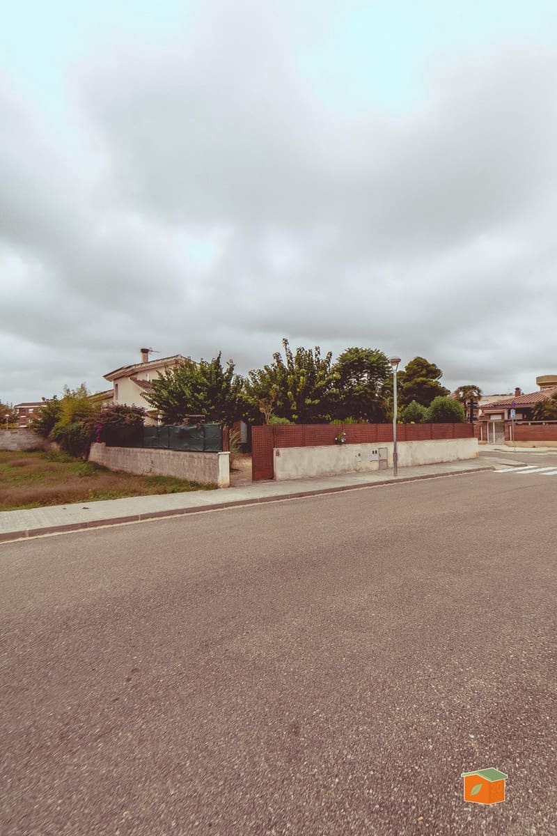 4 soveværelse Villa til salg i Santa Barbara med garage - € 345.000 (Ref: 8189532)