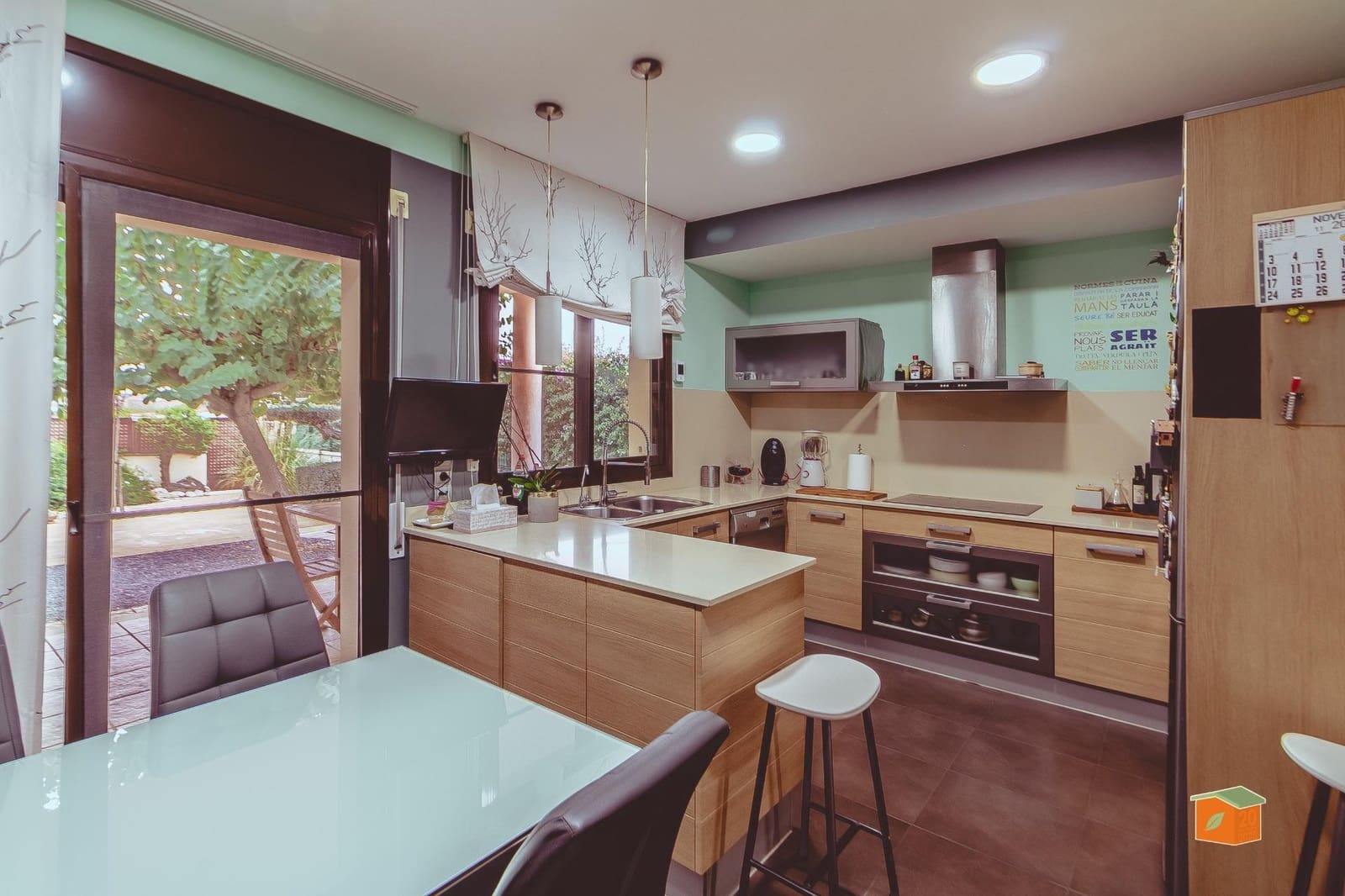 4 soveværelse Villa til salg i Santa Barbara med garage - € 345.000 (Ref: 8189532)