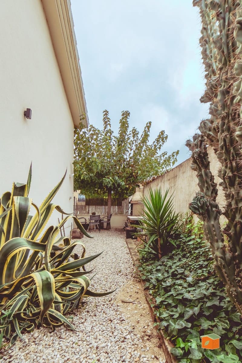 4 soveværelse Villa til salg i Santa Barbara med garage - € 345.000 (Ref: 8189532)