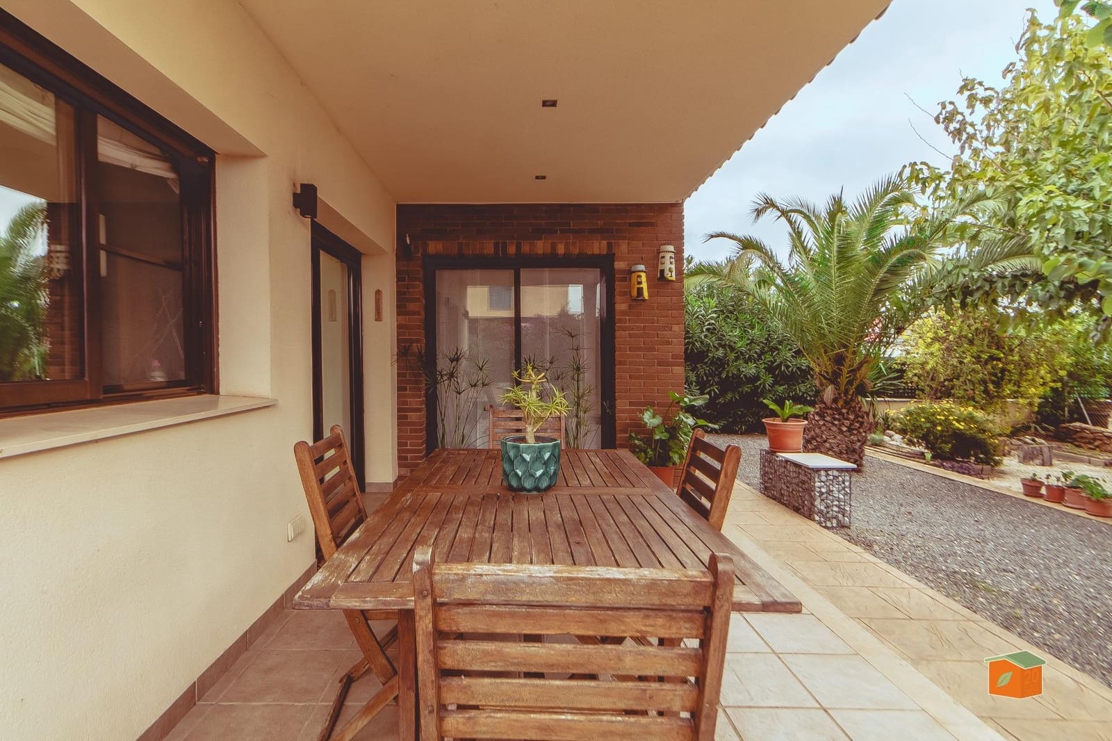 4 soveværelse Villa til salg i Santa Barbara med garage - € 345.000 (Ref: 8189532)