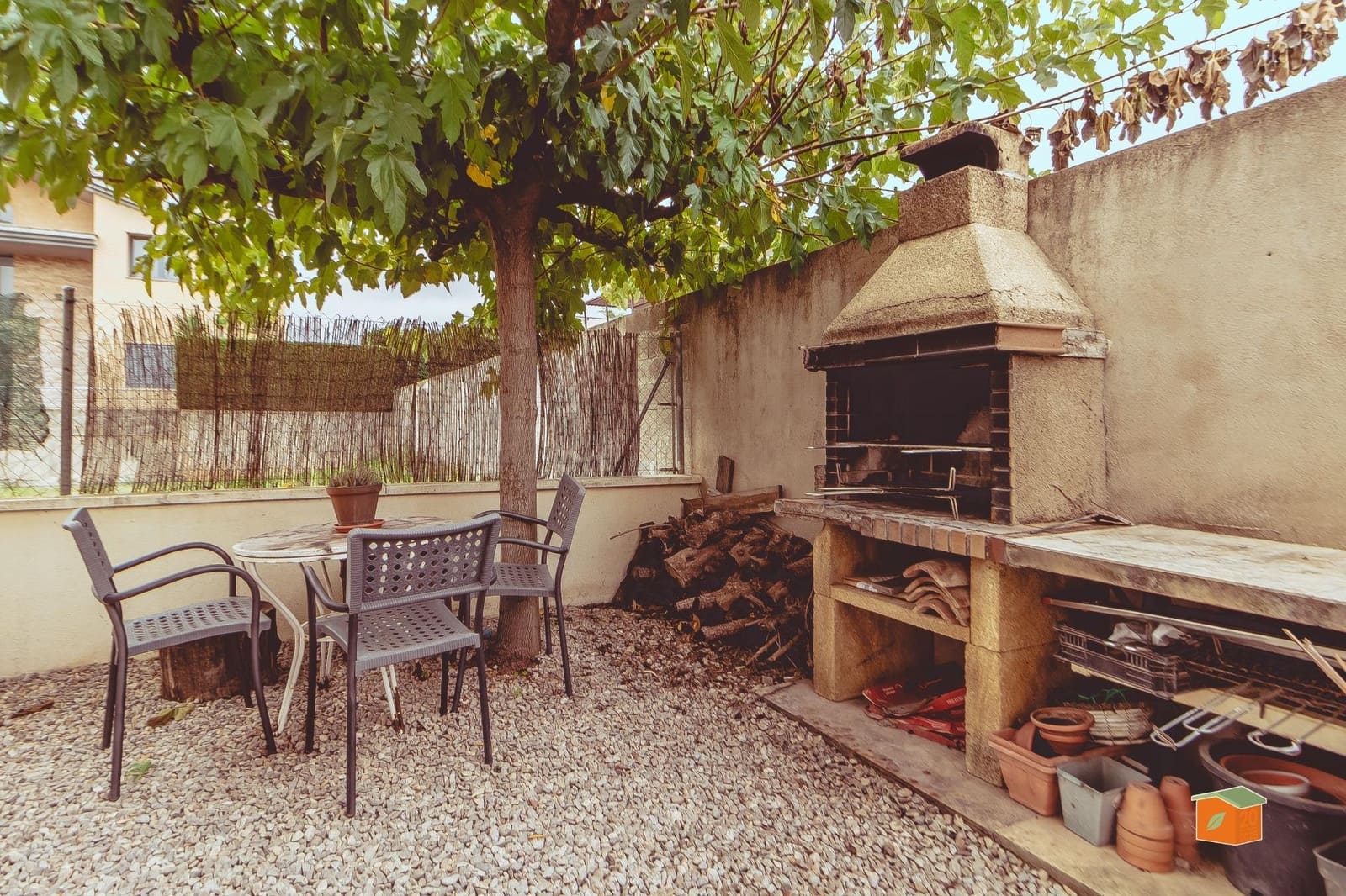 4 soveværelse Villa til salg i Santa Barbara med garage - € 345.000 (Ref: 8189532)