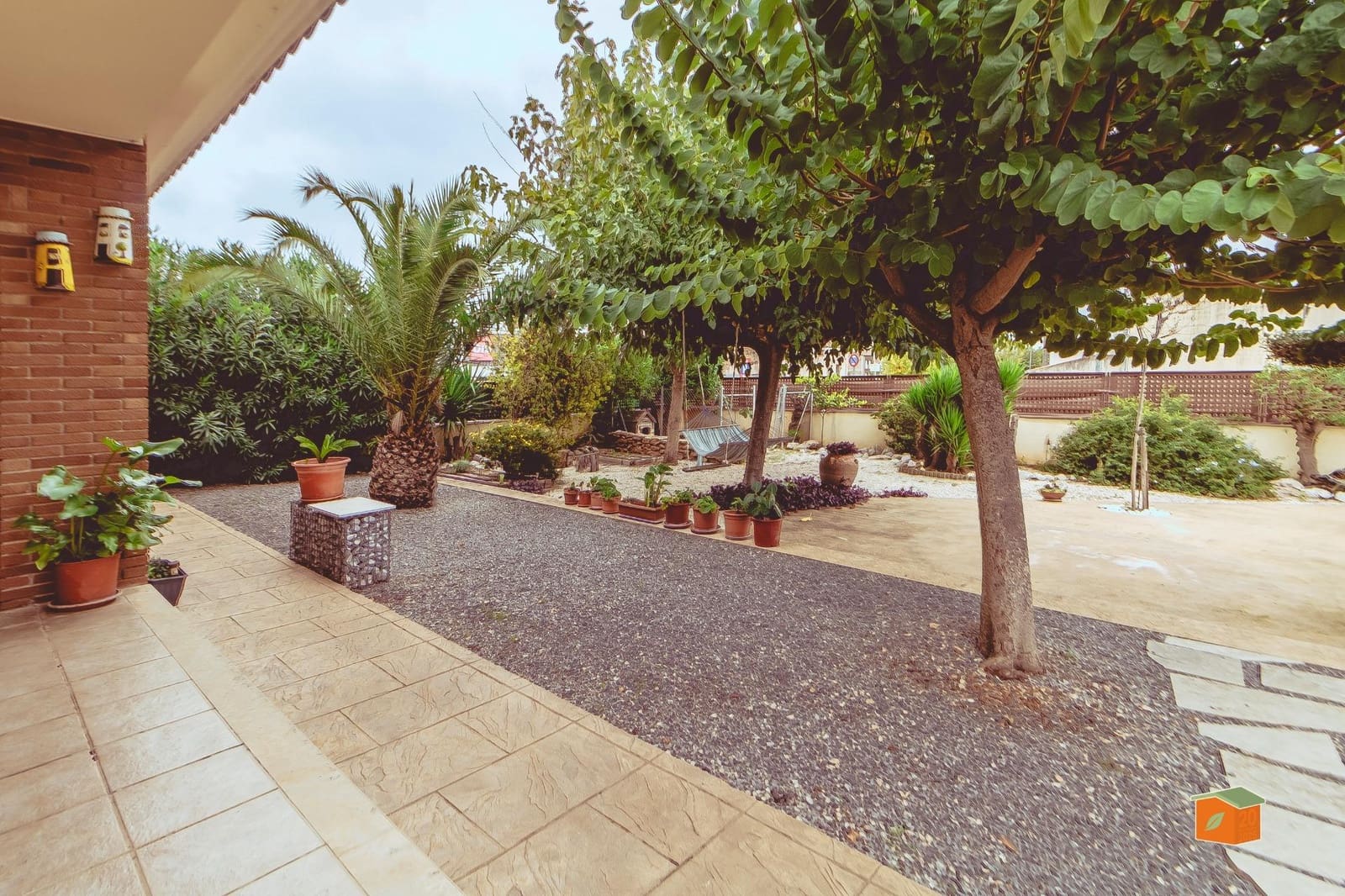 4 soveværelse Villa til salg i Santa Barbara med garage - € 345.000 (Ref: 8189532)