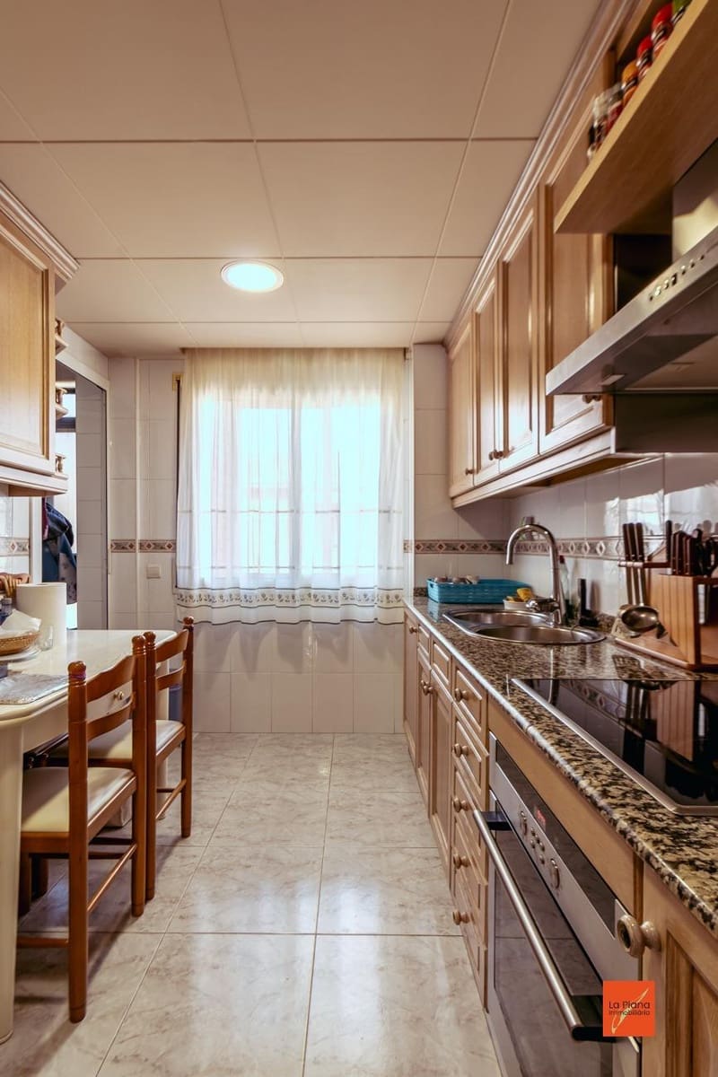 4 sypialnia Mieszkanie na sprzedaż w Tortosa z garażem - 150 500 € (Ref: 8229553)