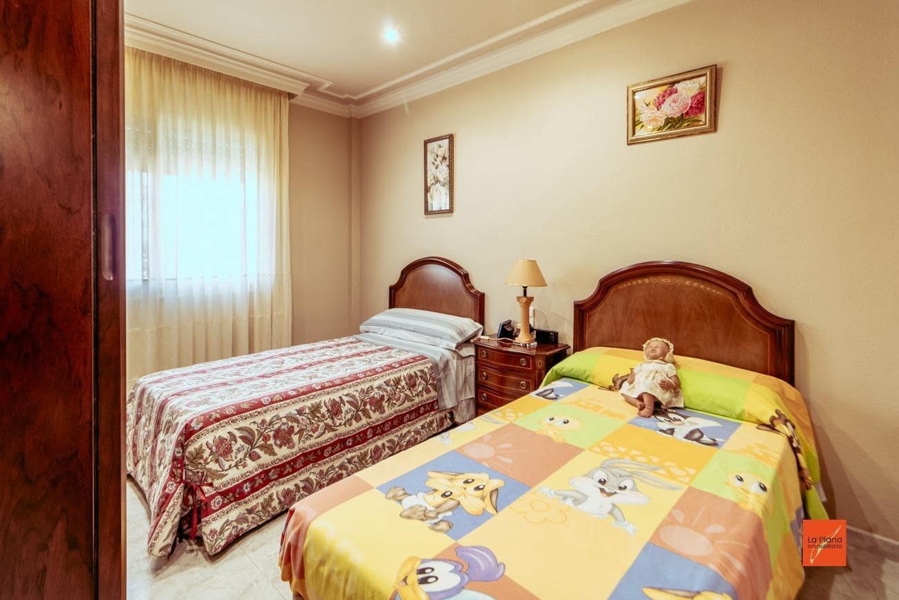 4 sypialnia Mieszkanie na sprzedaż w Tortosa z garażem - 150 500 € (Ref: 8229553)