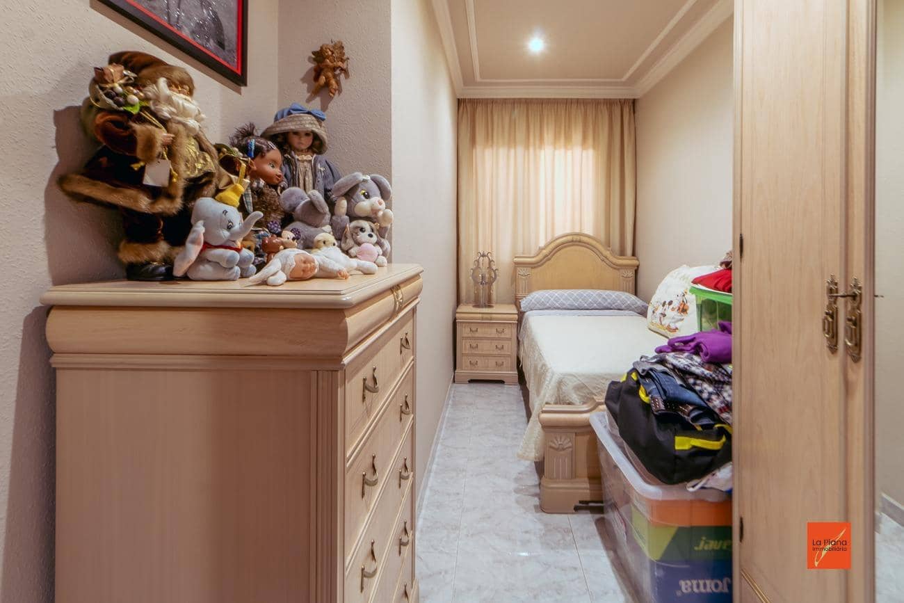 4 sypialnia Mieszkanie na sprzedaż w Tortosa z garażem - 150 500 € (Ref: 8229553)