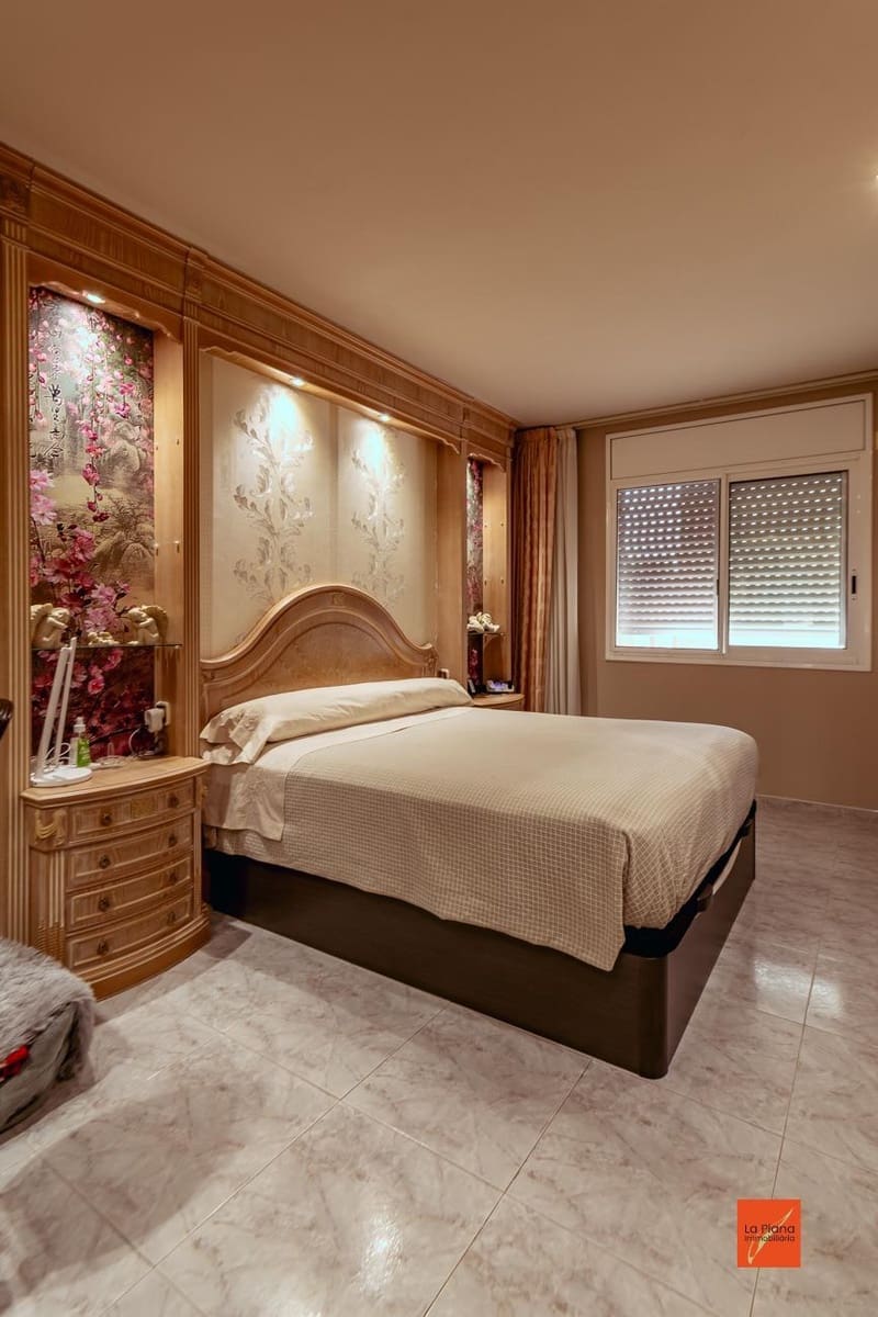 4 sypialnia Mieszkanie na sprzedaż w Tortosa z garażem - 150 500 € (Ref: 8229553)