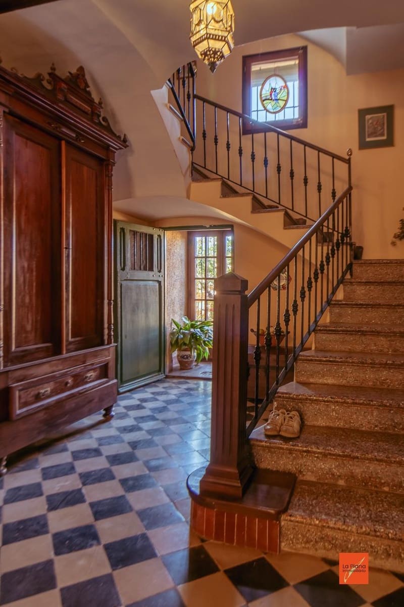 10 soveværelse Villa til salg i Alcanar - € 880.000 (Ref: 8239088)