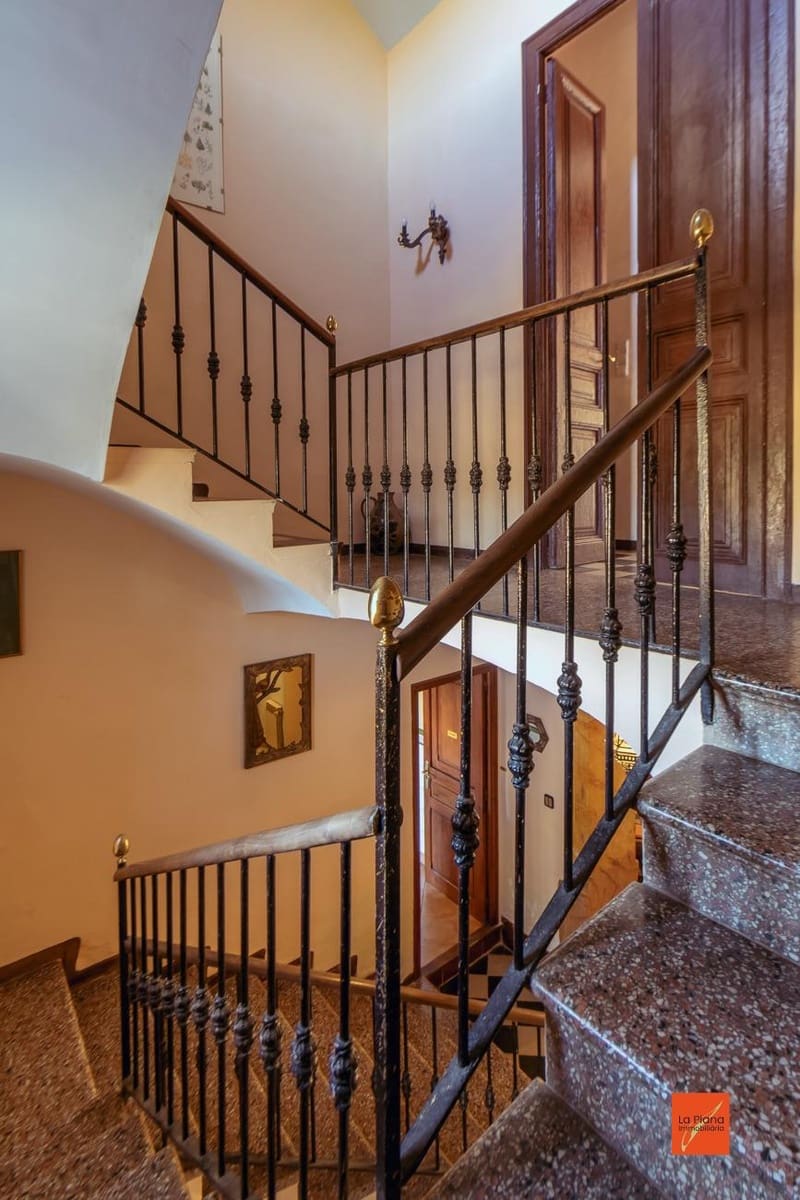 10 soveværelse Villa til salg i Alcanar - € 880.000 (Ref: 8239088)