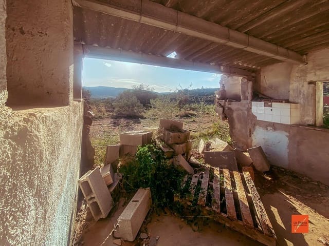 Finca/Landhuis te koop in Freginals - € 32.000 (Ref: 8245689)