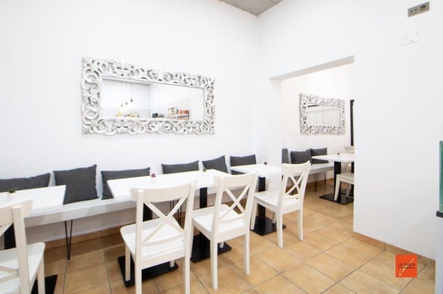 Local Comercial en Tortosa en venta - 115.000 € (Ref: 8247611)