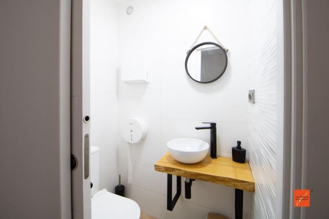 Local Comercial en Tortosa en venta - 115.000 € (Ref: 8247611)