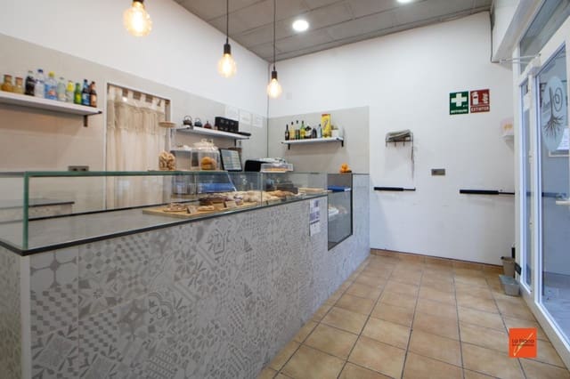 Local Comercial en Tortosa en venta - 115.000 € (Ref: 8247611)
