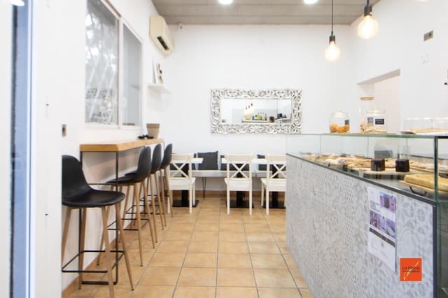 Local Comercial en Tortosa en venta - 115.000 € (Ref: 8247611)