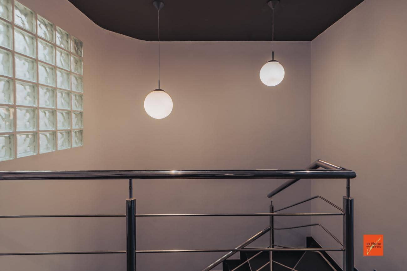 3 soveværelse Rækkehus til salg i Tortosa med garage - € 310.000 (Ref: 8247612)