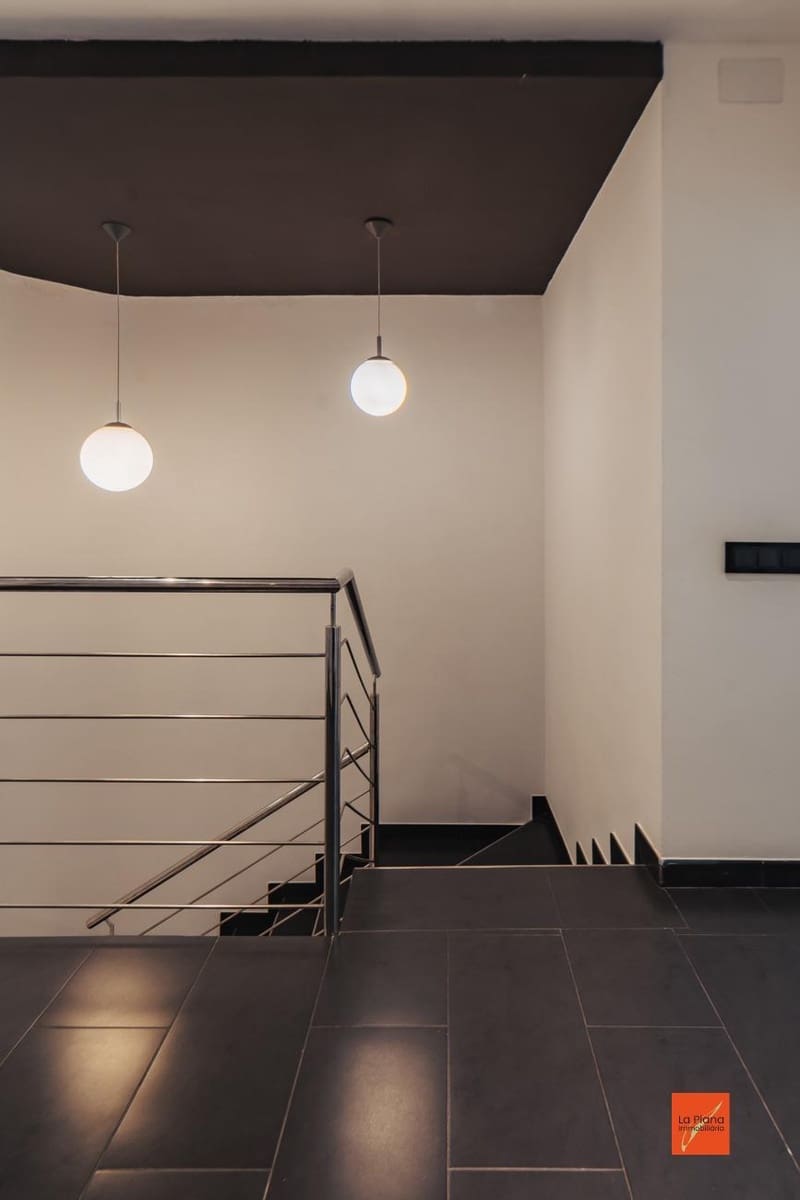 3 soveværelse Rækkehus til salg i Tortosa med garage - € 310.000 (Ref: 8247612)