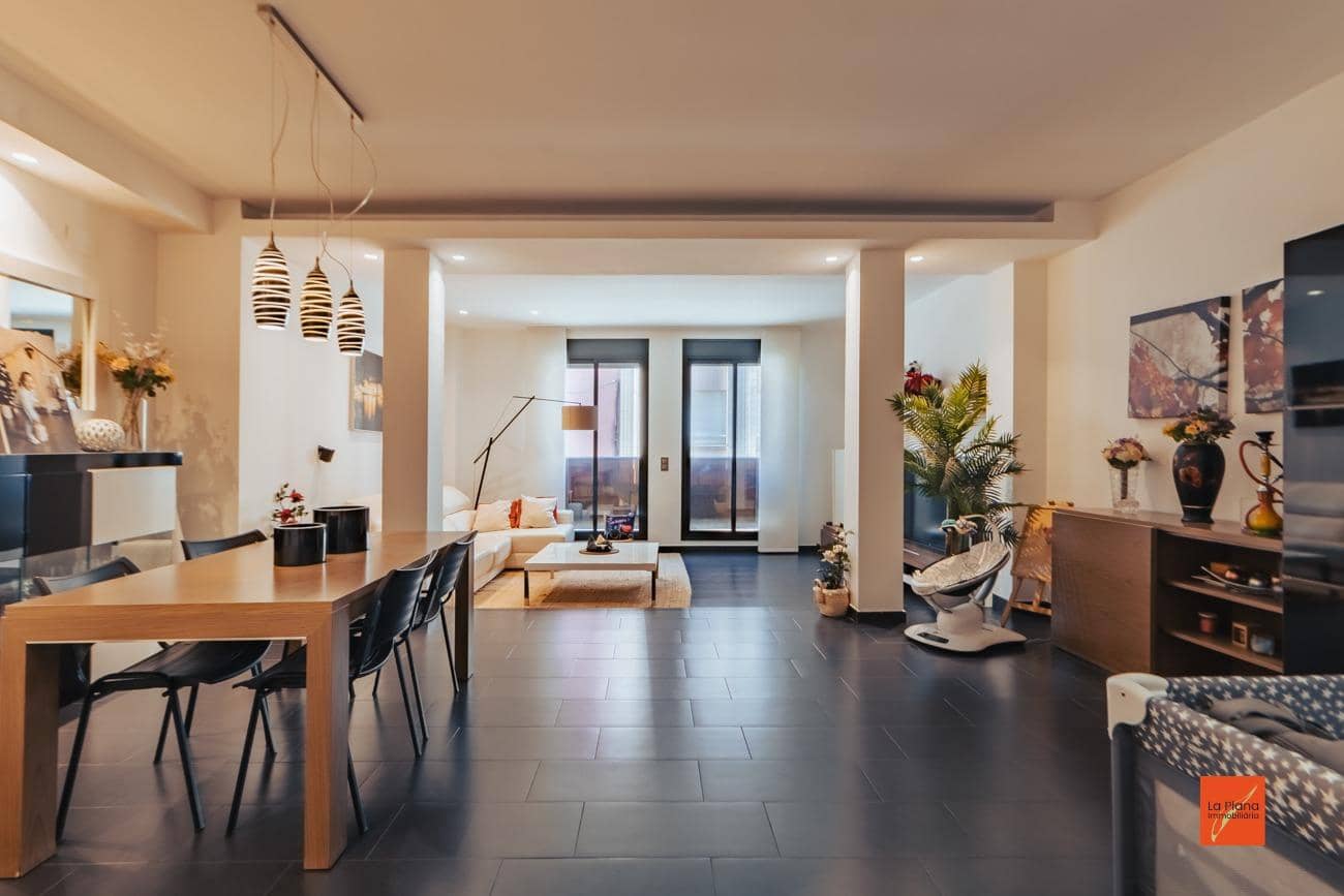 3 soveværelse Rækkehus til salg i Tortosa med garage - € 310.000 (Ref: 8247612)