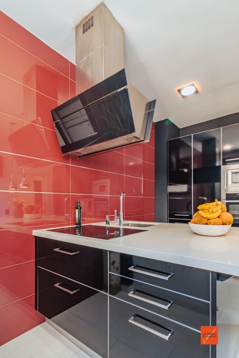 3 soveværelse Rækkehus til salg i Tortosa med garage - € 310.000 (Ref: 8247612)