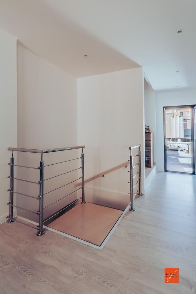 3 soveværelse Rækkehus til salg i Tortosa med garage - € 310.000 (Ref: 8247612)