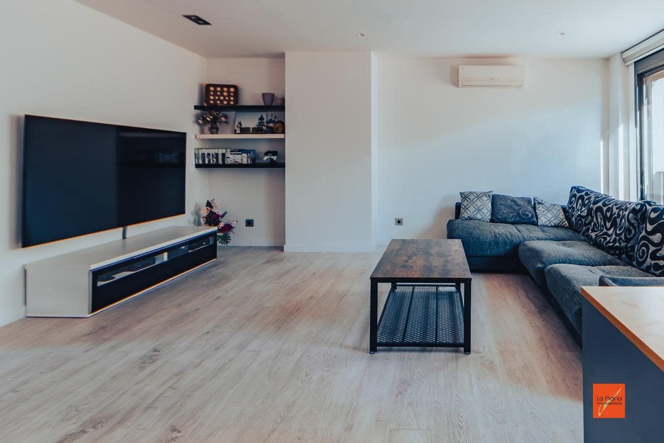 3 soveværelse Rækkehus til salg i Tortosa med garage - € 310.000 (Ref: 8247612)