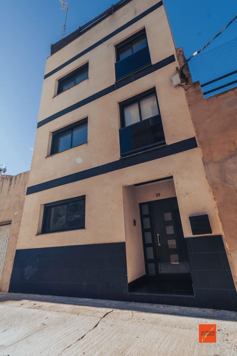 3 soveværelse Rækkehus til salg i Tortosa med garage - € 310.000 (Ref: 8247612)