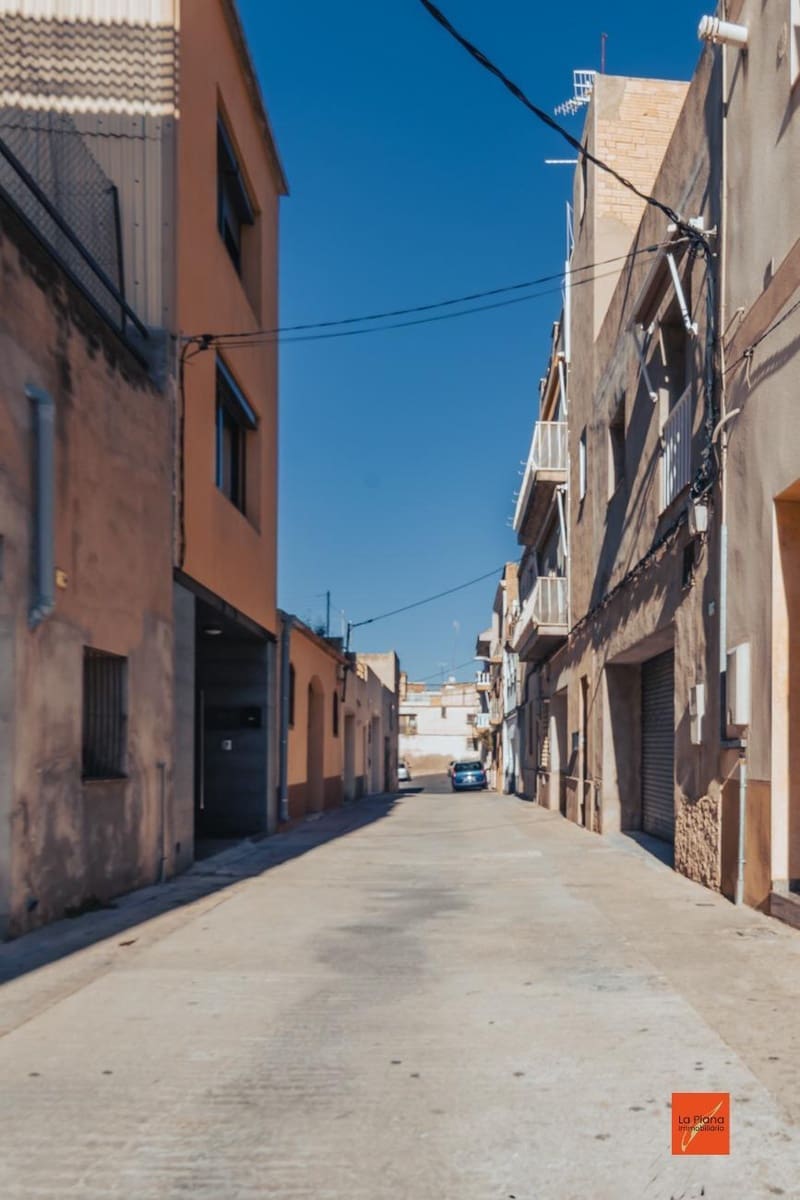 3 soveværelse Rækkehus til salg i Tortosa med garage - € 310.000 (Ref: 8247612)