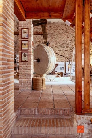 13 bedroom Hotel for sale in Masdenverge with pool - € 589,000 (Ref: 8263299)