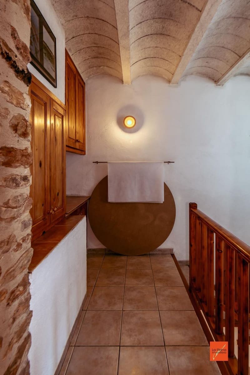 13 soveværelse Hotel til salg i Masdenverge med swimmingpool - € 589.000 (Ref: 8263299)