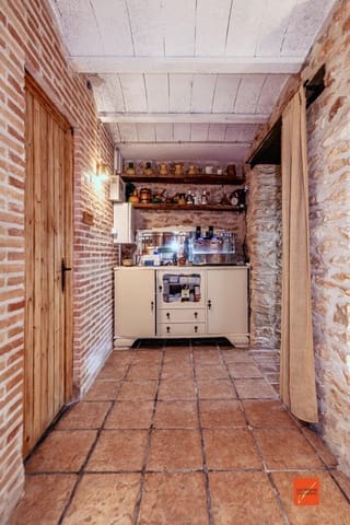 13 bedroom Hotel for sale in Masdenverge with pool - € 589,000 (Ref: 8263299)