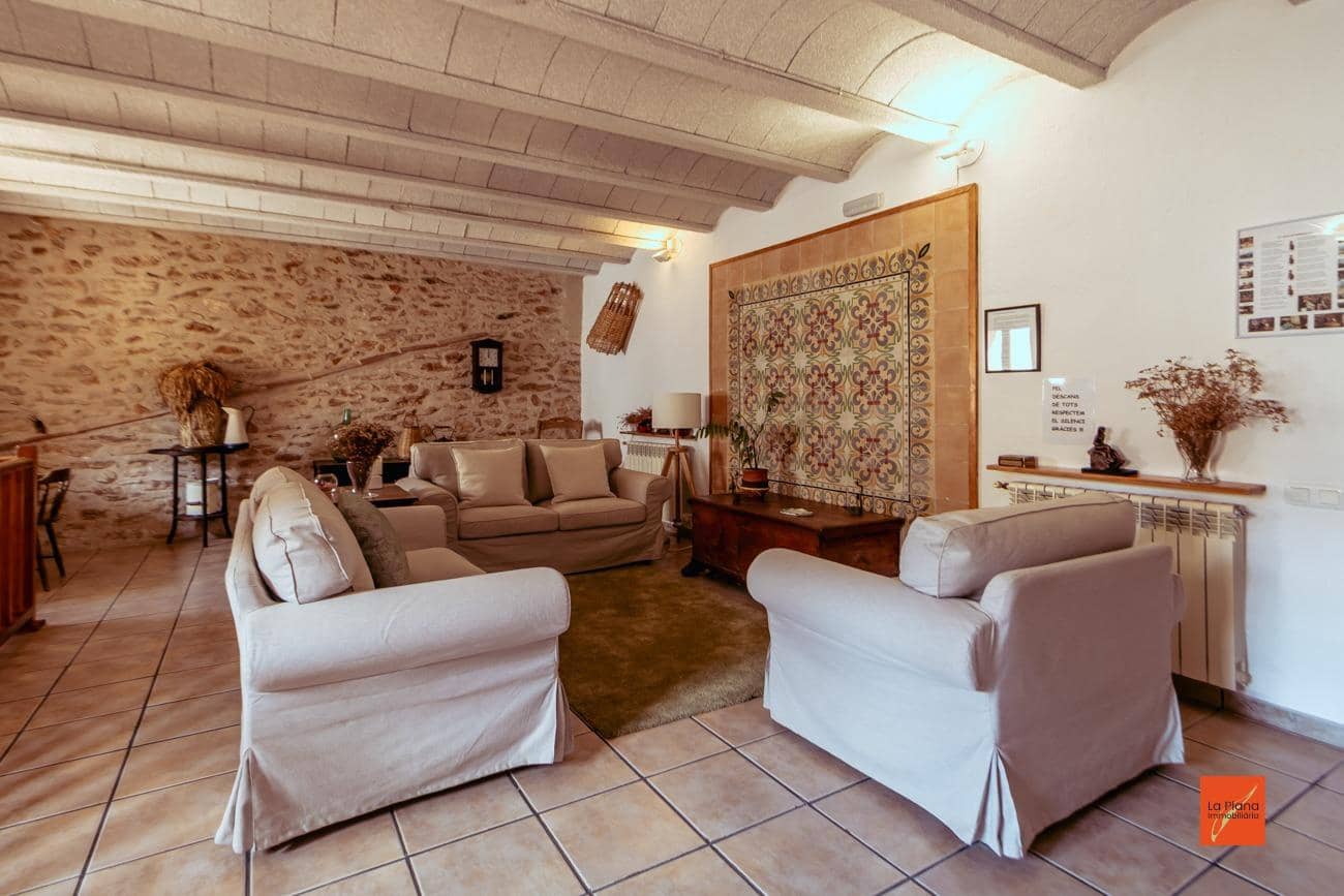 13 soveværelse Hotel til salg i Masdenverge med swimmingpool - € 589.000 (Ref: 8263299)