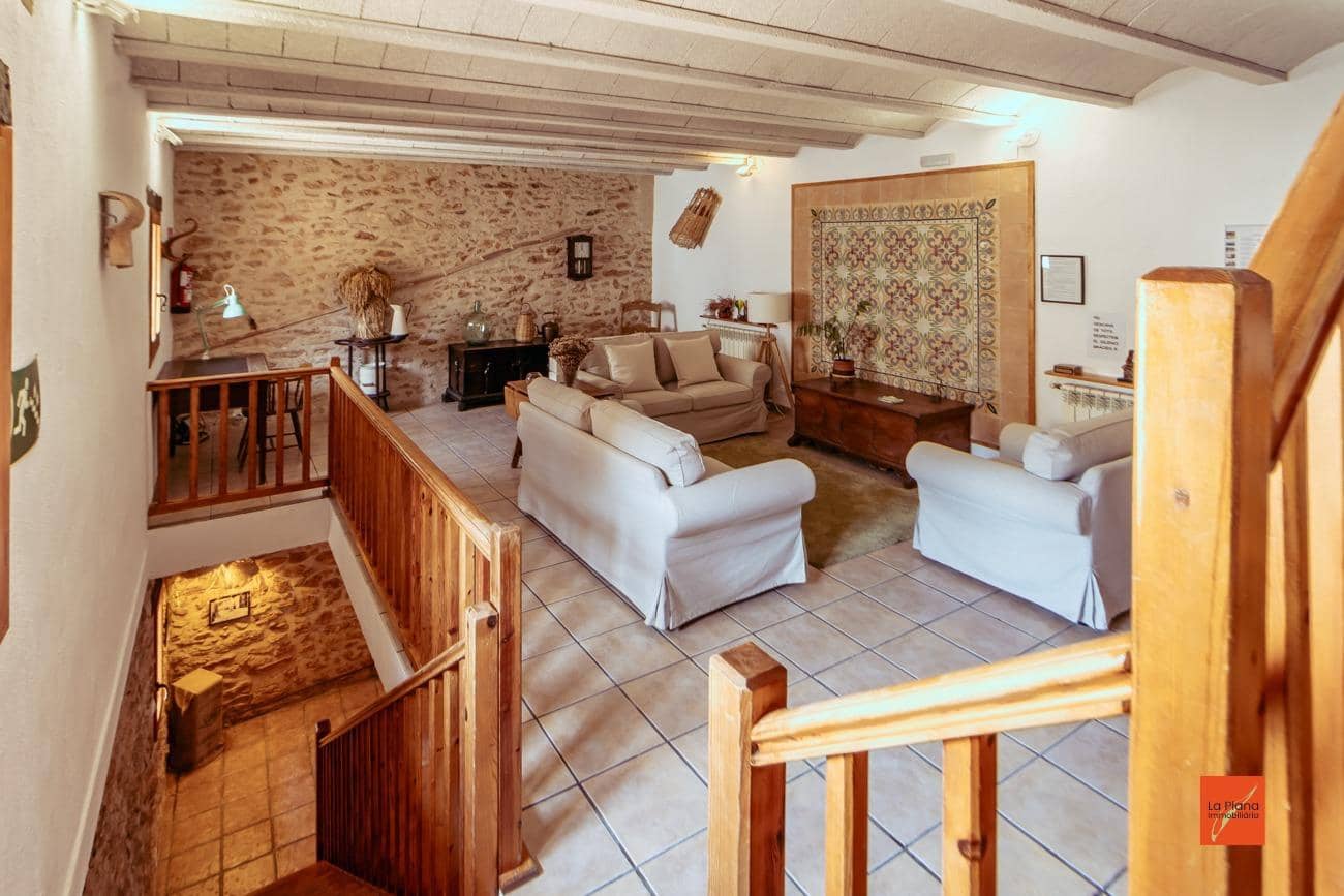 13 soveværelse Hotel til salg i Masdenverge med swimmingpool - € 589.000 (Ref: 8263299)