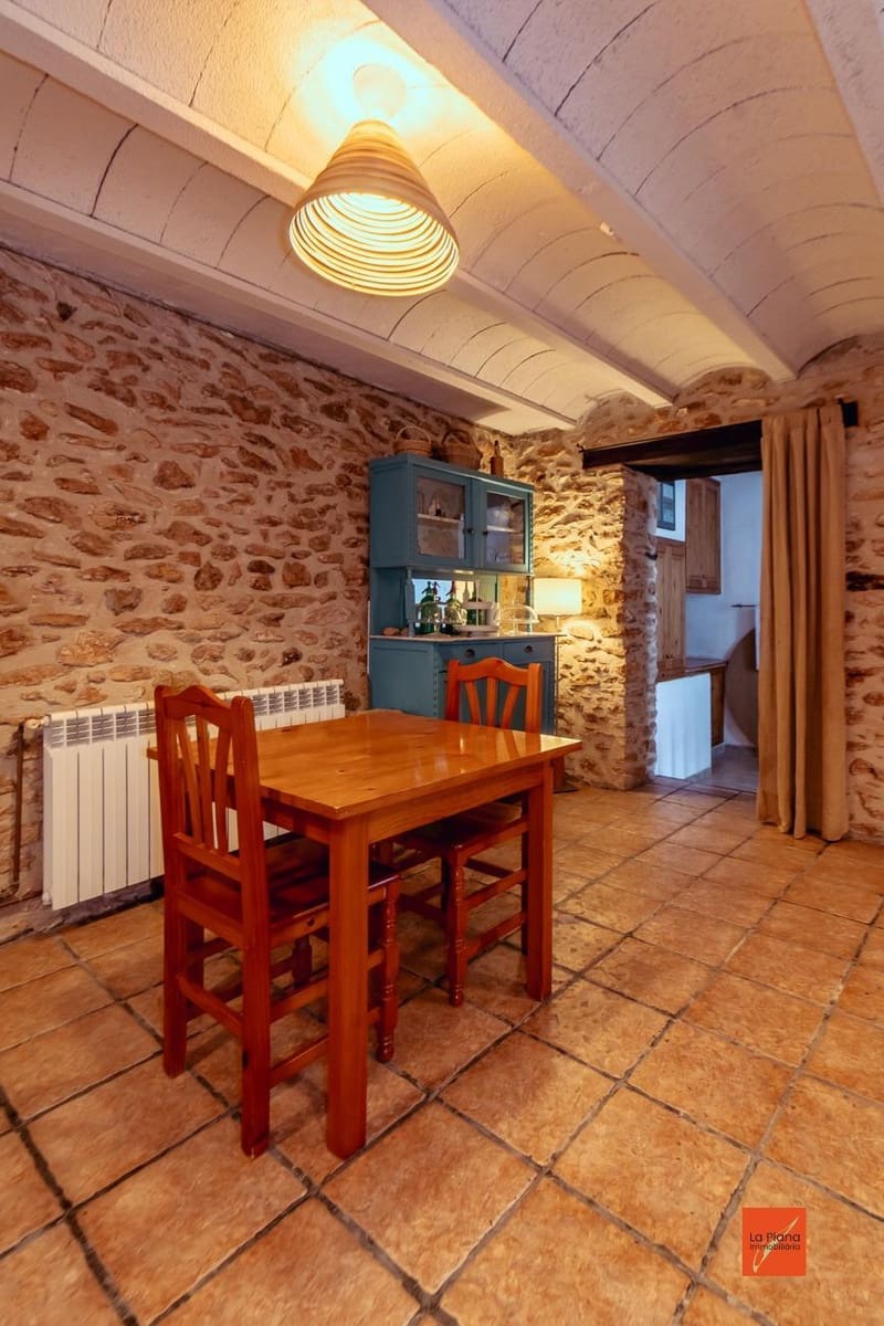 13 soveværelse Hotel til salg i Masdenverge med swimmingpool - € 589.000 (Ref: 8263299)