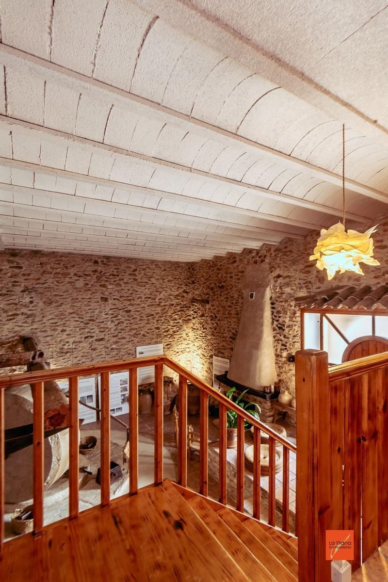 13 soveværelse Hotel til salg i Masdenverge med swimmingpool - € 589.000 (Ref: 8263299)