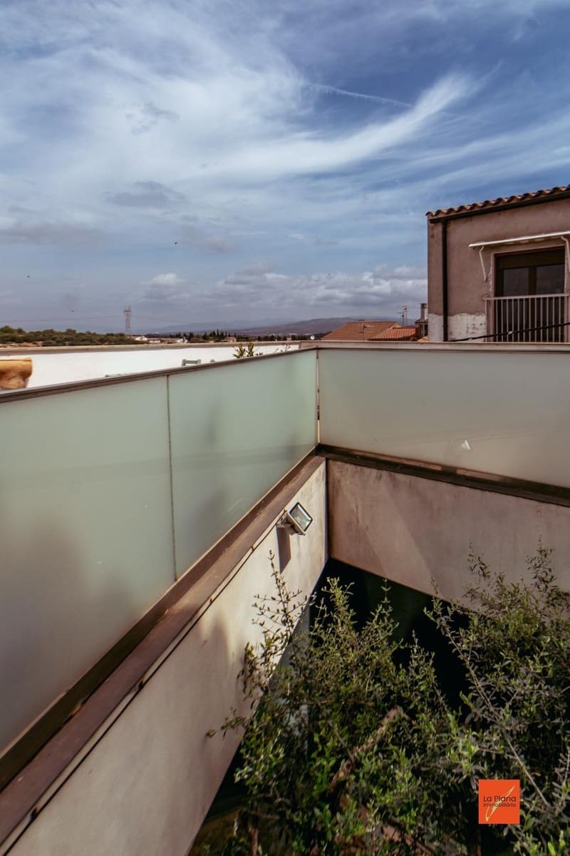 13 soveværelse Hotel til salg i Masdenverge med swimmingpool - € 589.000 (Ref: 8263299)