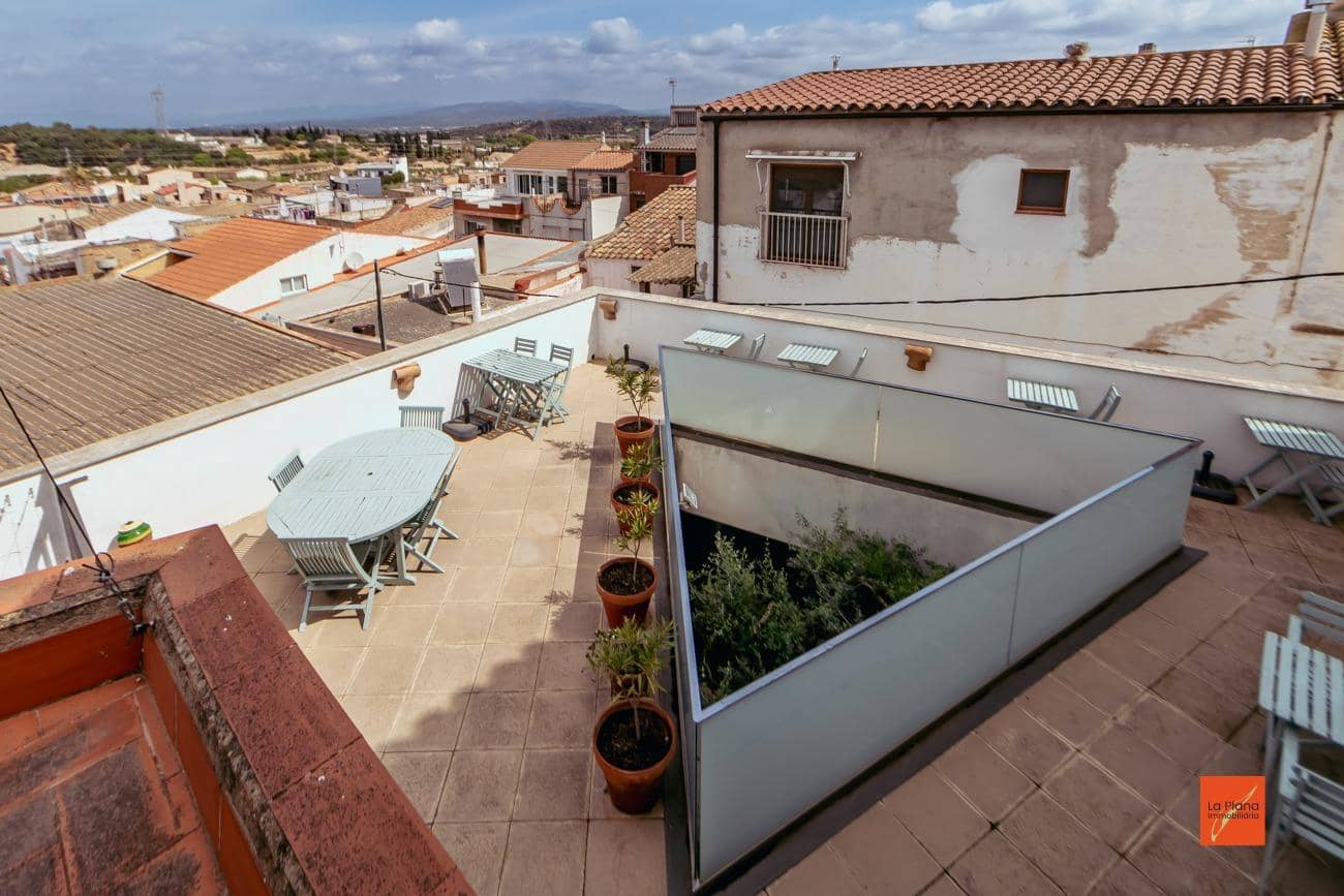 13 soveværelse Hotel til salg i Masdenverge med swimmingpool - € 589.000 (Ref: 8263299)