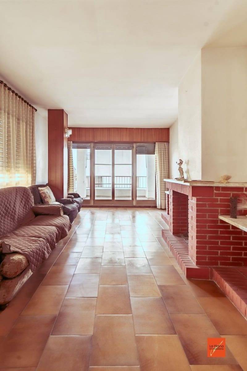 5 sovrum Lägenhet till salu i Sant Carles de la Rapita - 155 000 € (Ref: 8310708)