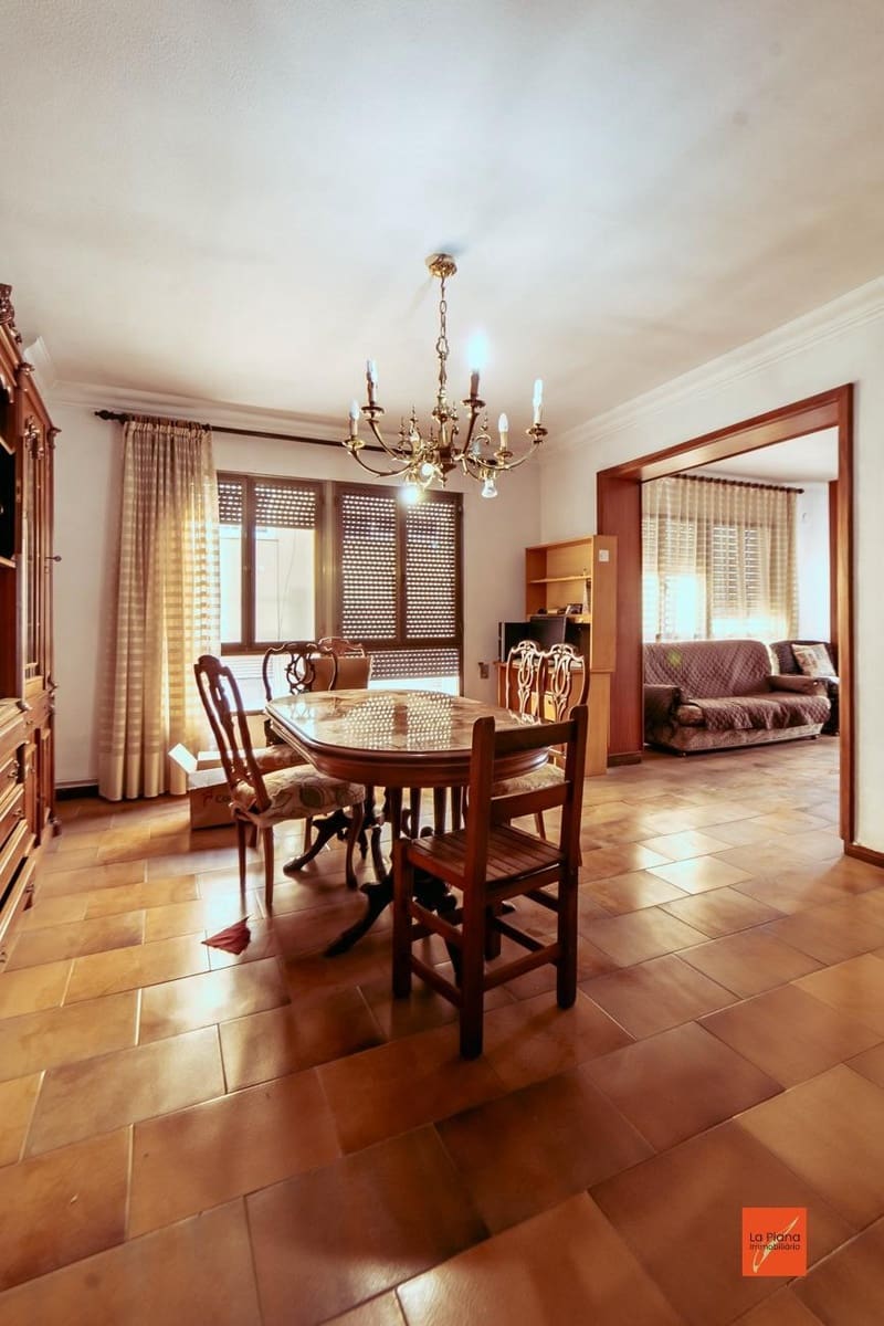 5 sovrum Lägenhet till salu i Sant Carles de la Rapita - 155 000 € (Ref: 8310708)