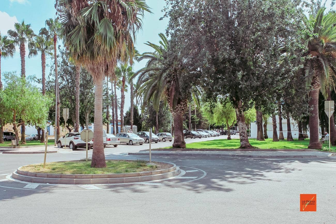 5 sovrum Lägenhet till salu i Sant Carles de la Rapita - 155 000 € (Ref: 8310708)