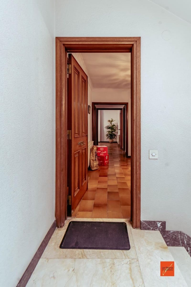 5 sovrum Lägenhet till salu i Sant Carles de la Rapita - 155 000 € (Ref: 8310708)