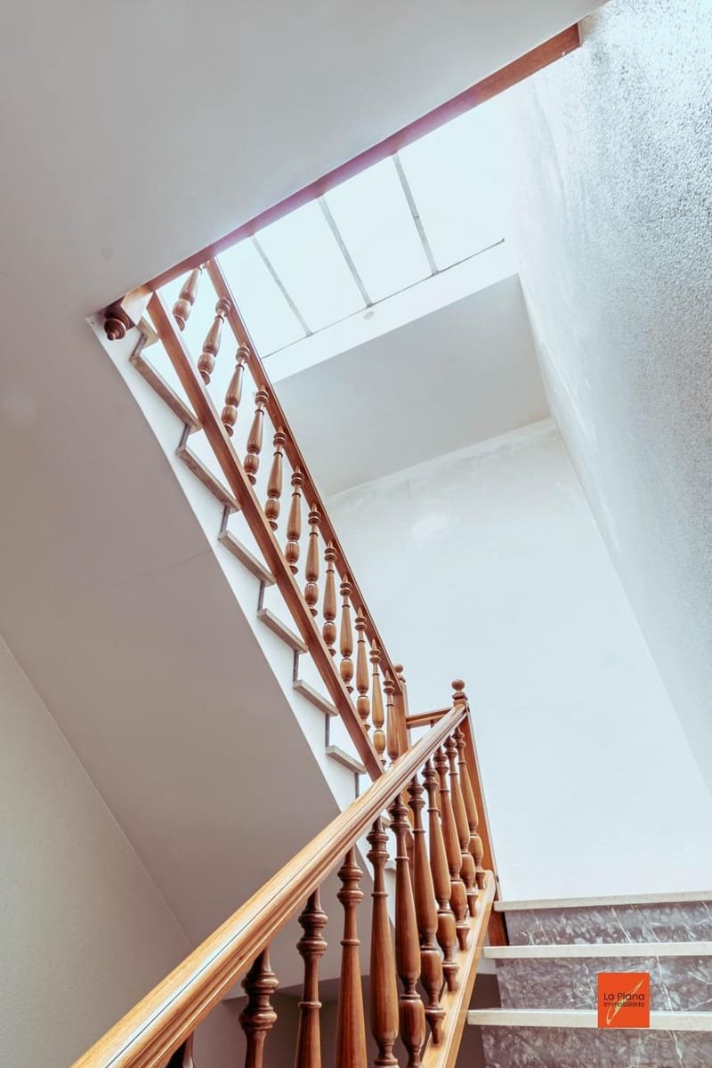 5 sovrum Lägenhet till salu i Sant Carles de la Rapita - 155 000 € (Ref: 8310708)