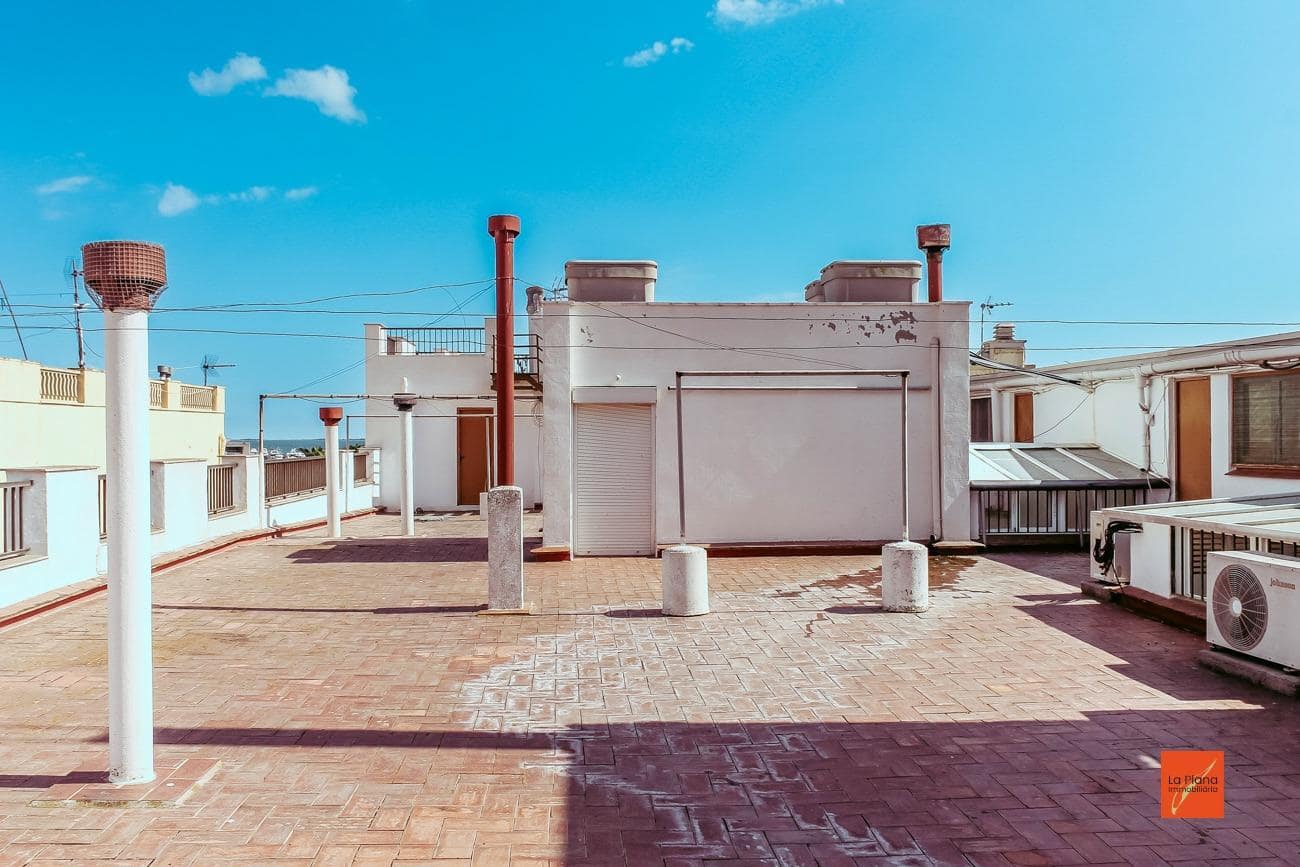 5 sovrum Lägenhet till salu i Sant Carles de la Rapita - 155 000 € (Ref: 8310708)