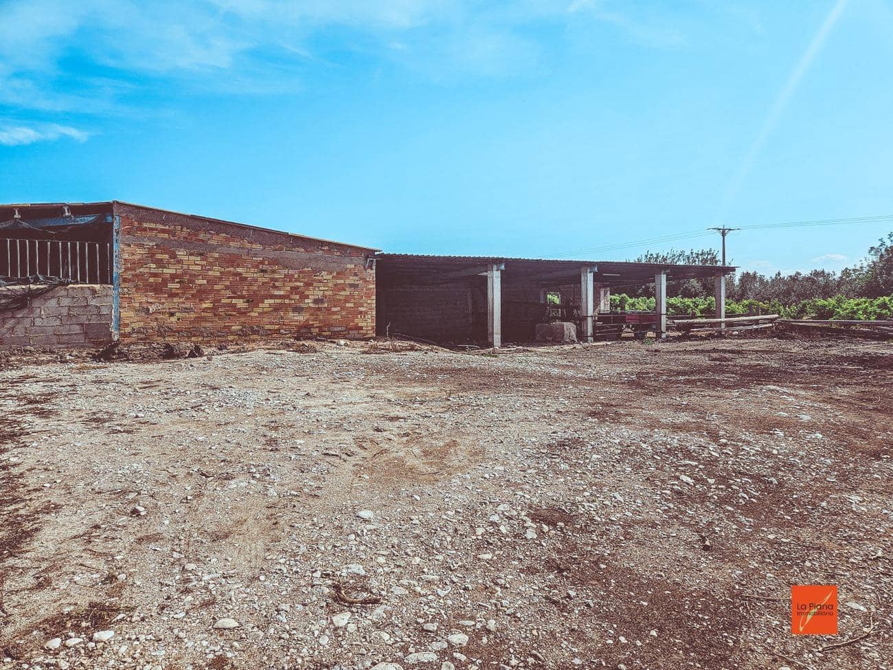 Grunde uden byggetilladelser til salg i Santa Barbara - € 230.000 (Ref: 8419779)